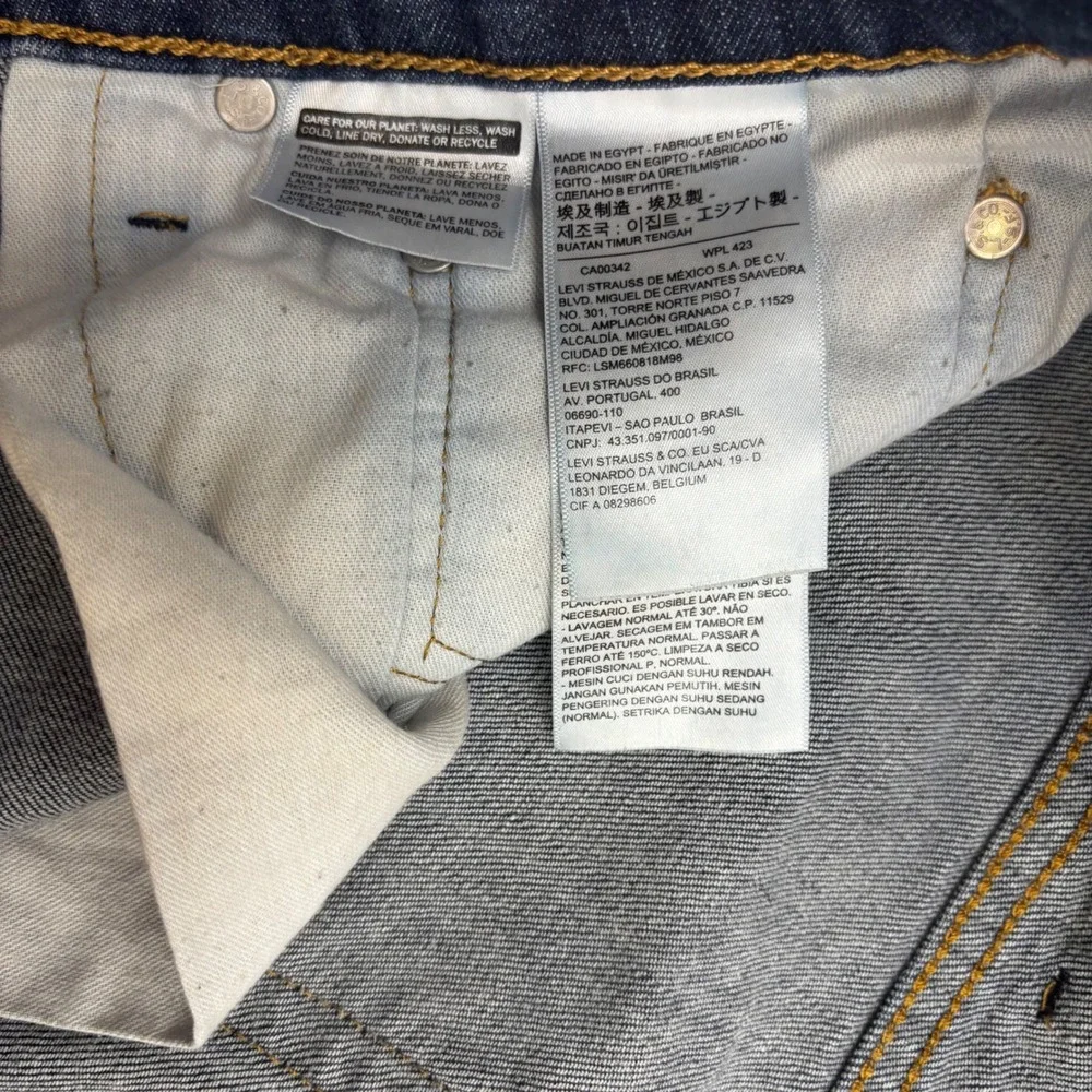 Levis 541 Athletic Taper Mens Jeans Dark Wash Indigo 42x36(35) 18757-0103 - Picture 4 of 9